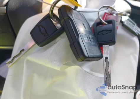 2014 Chevrolet Silverado 1500 1Lt z USA, uszkodzony, nr VIN 3GCPCREC9EG152326